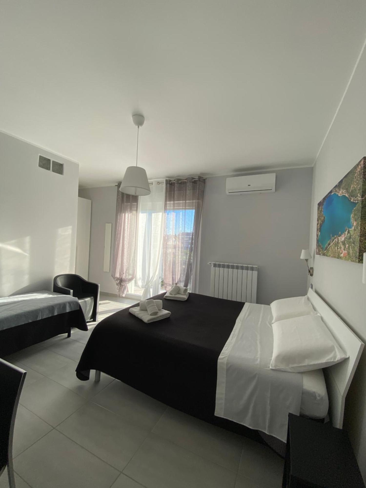 Colline Del Sole Bed & Breakfast ซานซัลโว ภายนอก รูปภาพ