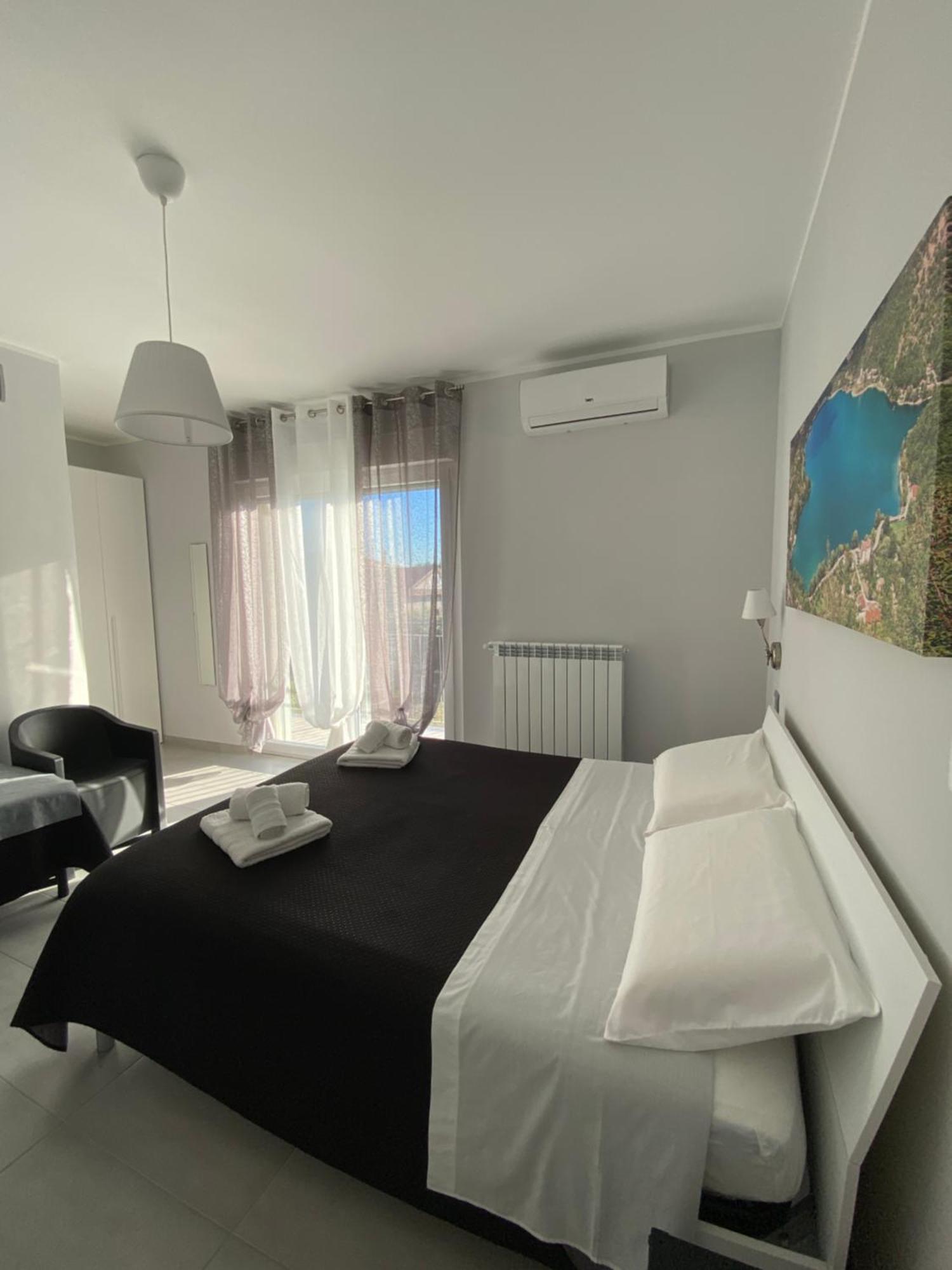 Colline Del Sole Bed & Breakfast ซานซัลโว ภายนอก รูปภาพ